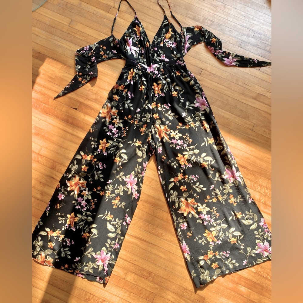 American Eagle Outfitters JUMPSUIT Flared Leg Palazzo Pant Suit Romper SMALL